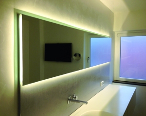 Inlight Mirror