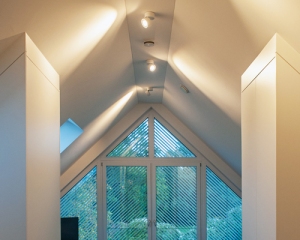 Strahler in 4 m Höhe